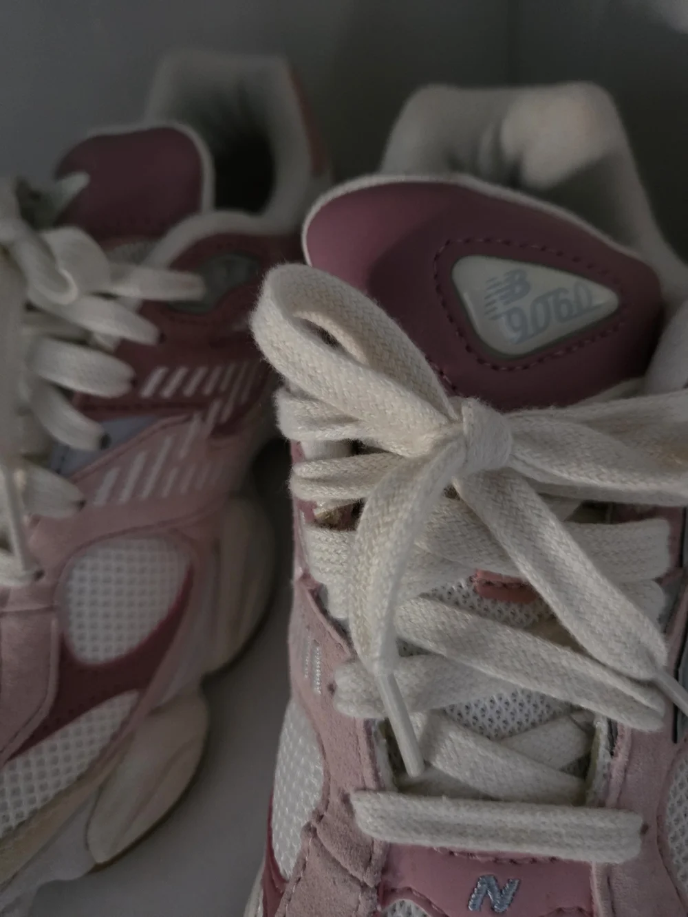 New Balance 960 Rose Pink Running Sneakers